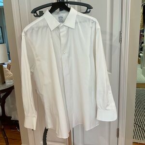Brooks Brothers Regent fit White Dress Shirt